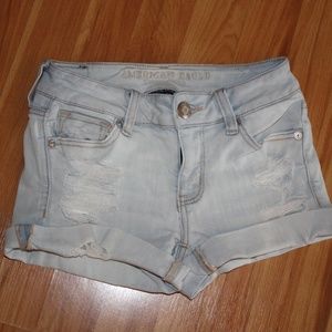 American Eagle Outfitters Jean Shorts - Size 0